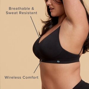 NWT Miel Nana Bra Black racer back bra with adjustable straps